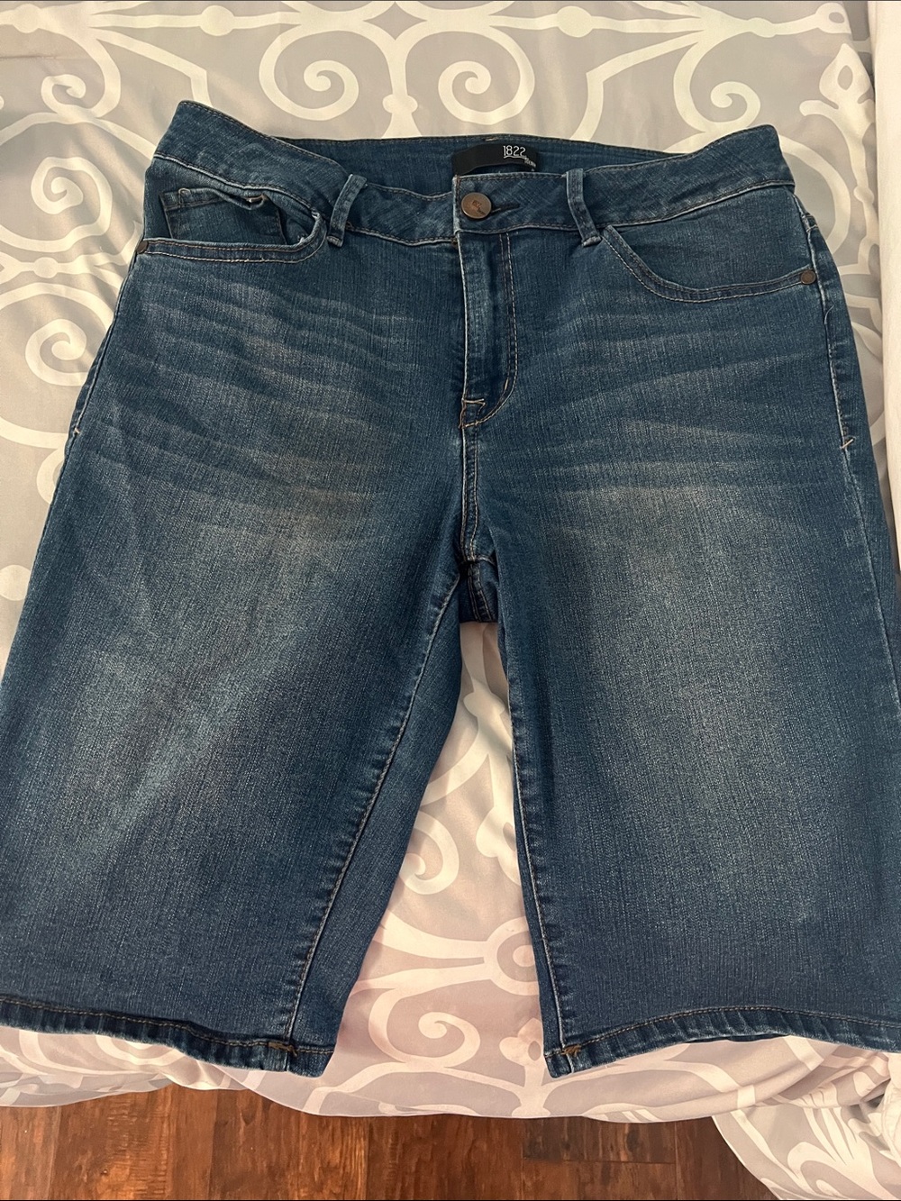 1822 Denim Bermuda Shorts Size14